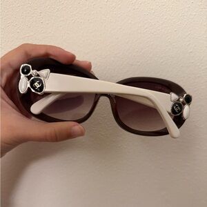 Chanel chunky sunglasses